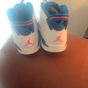 Size 9C Jordan’s